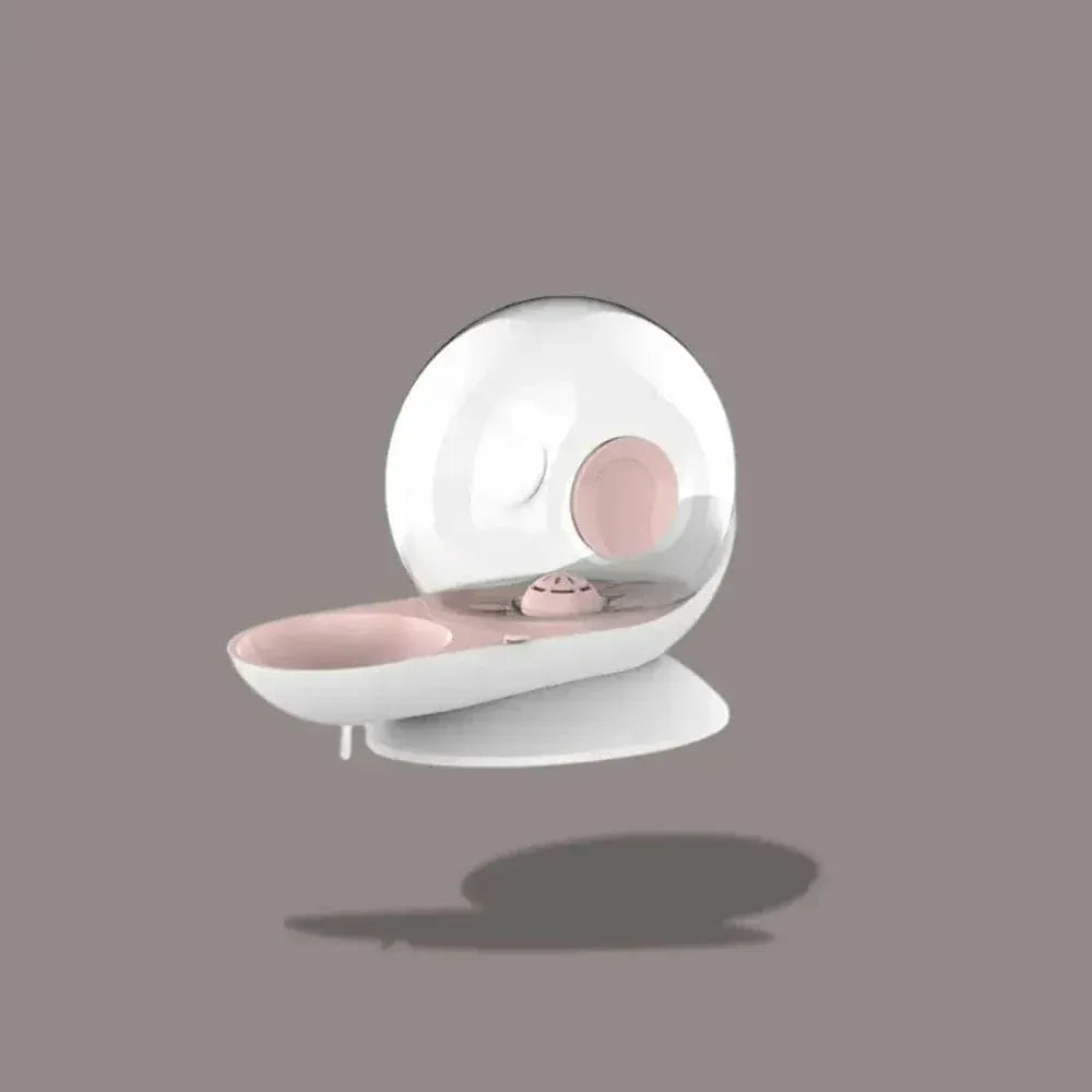 Snail-shaped cat water fountain