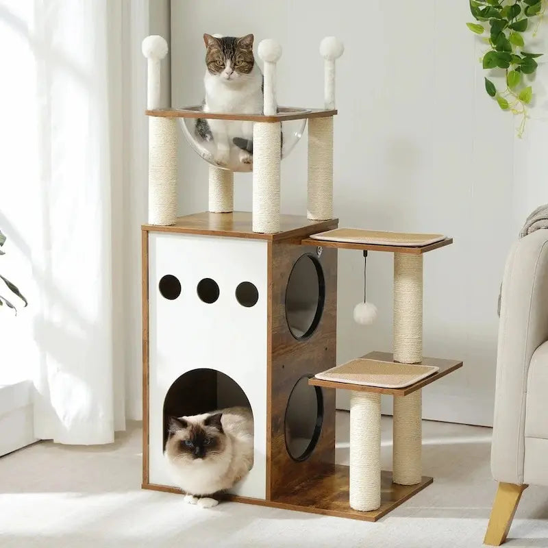 Wooden cat tree – robust & elegant