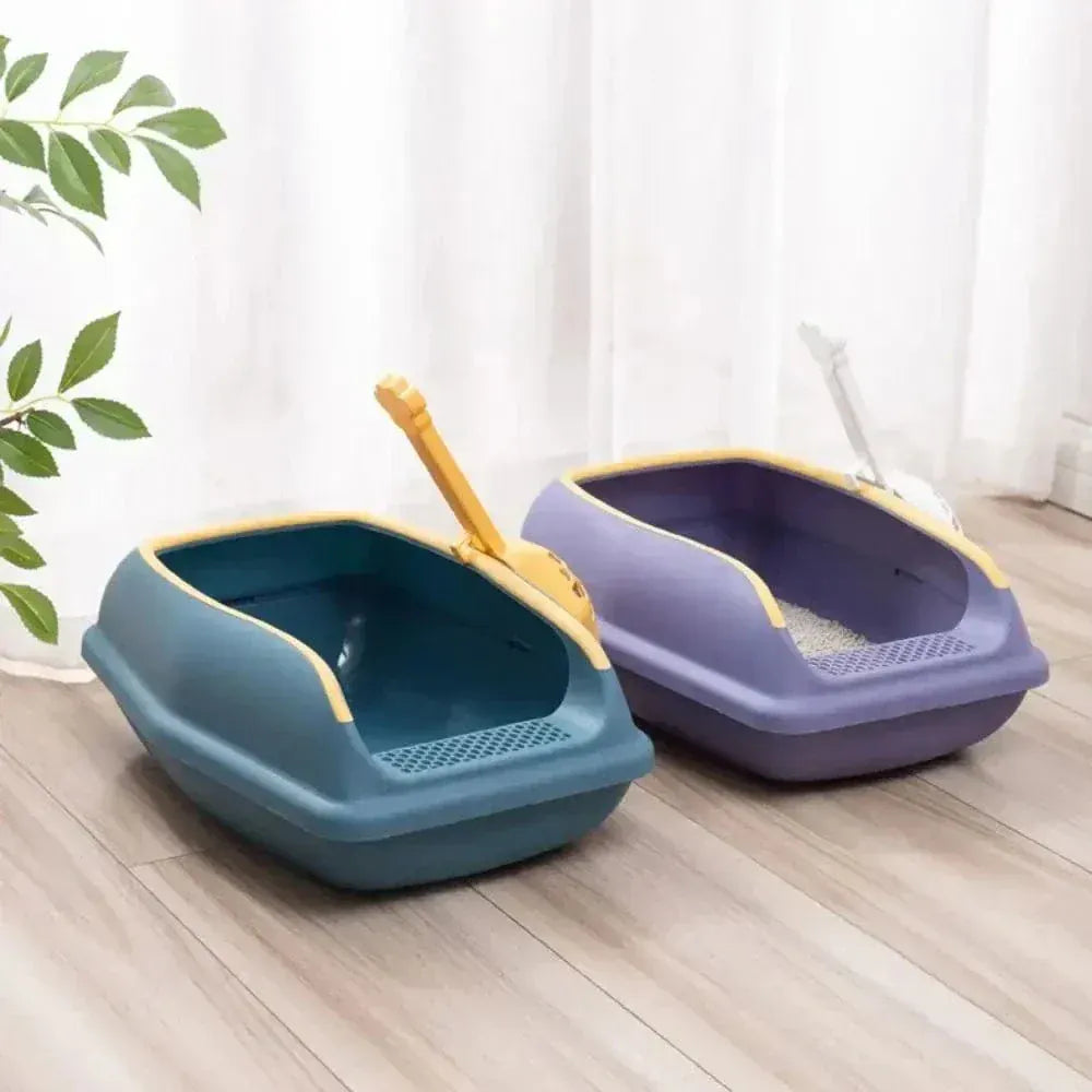 25 cm wide cat litter box