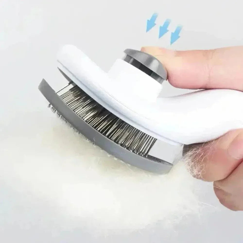 Cat Grooming Brush – Tangle-Free & Stress-Free