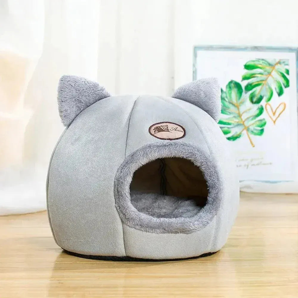 Cat Head-Shaped Bed – Cozy & Secure Sleeping Spot