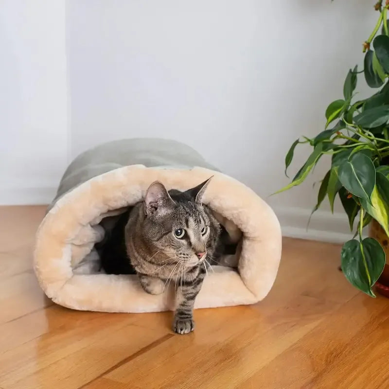 Cat sleeping nest – soft & hygienic cocoon