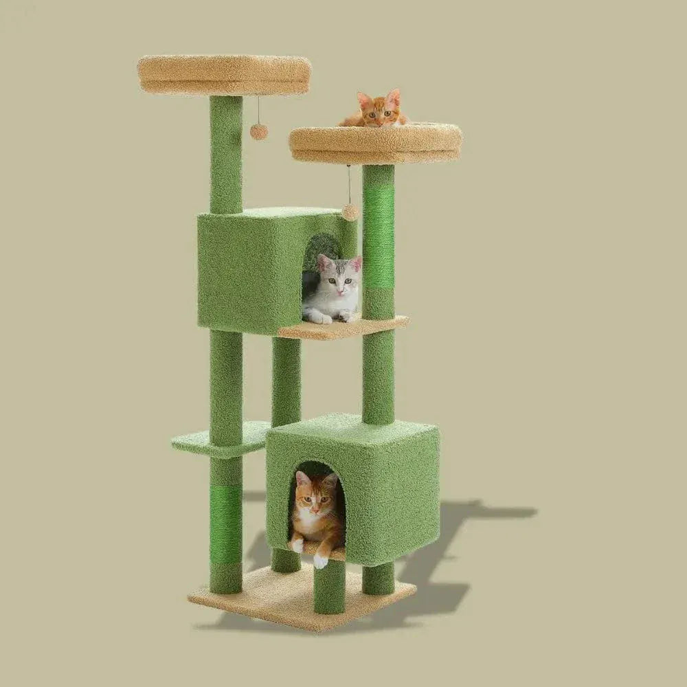 Cat tree 130 cm – stable & spacious