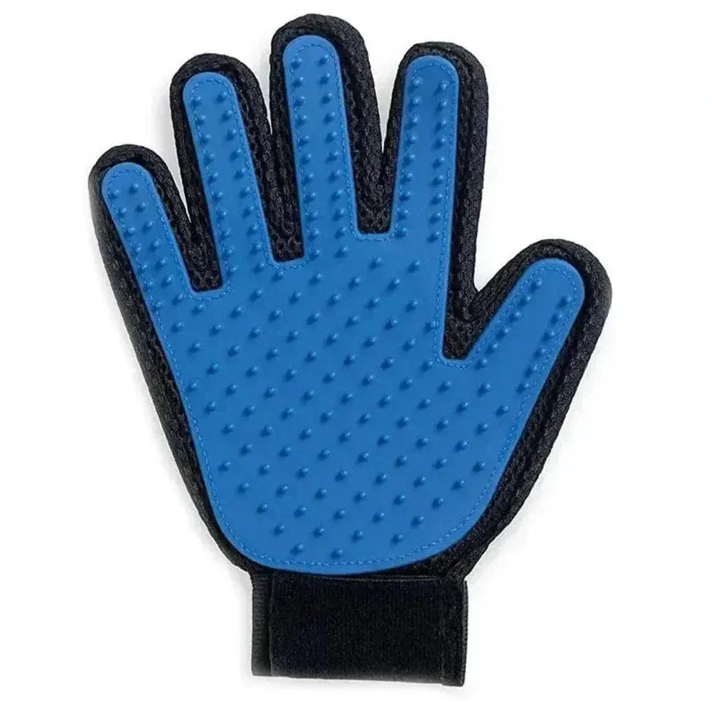 Efficient cat grooming glove