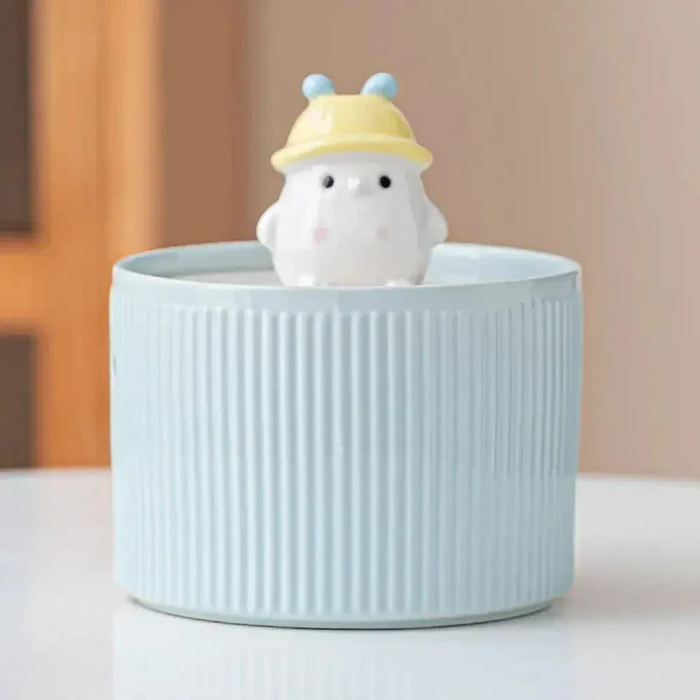 Pink cat water fountain