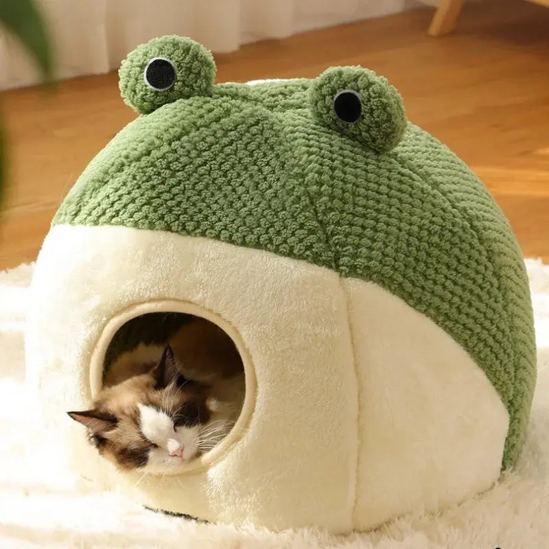 Plush Cat Cave – Warm, Cozy & Washable Cat Bed