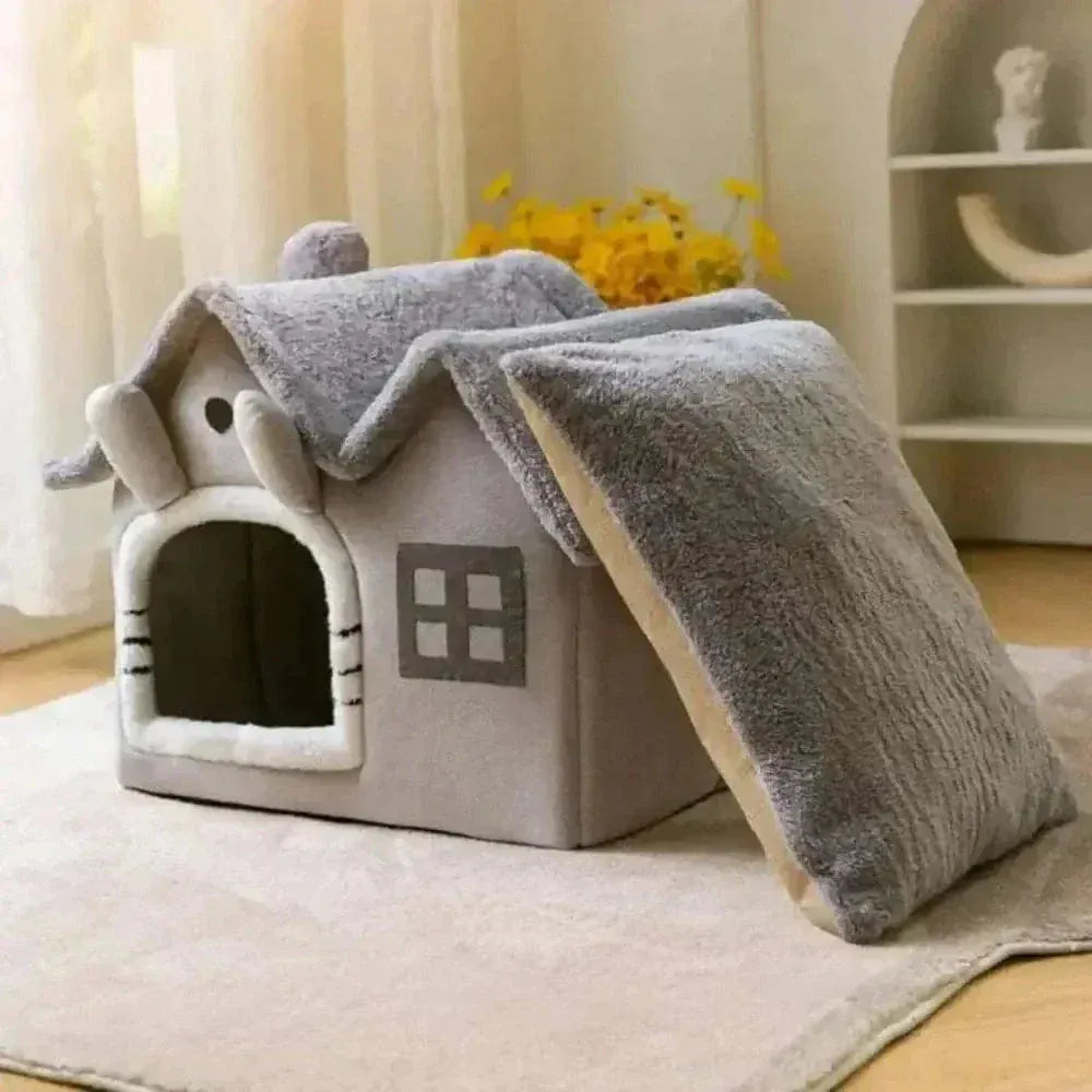Plush Cat House – Warm, Soft & Washable Shelter