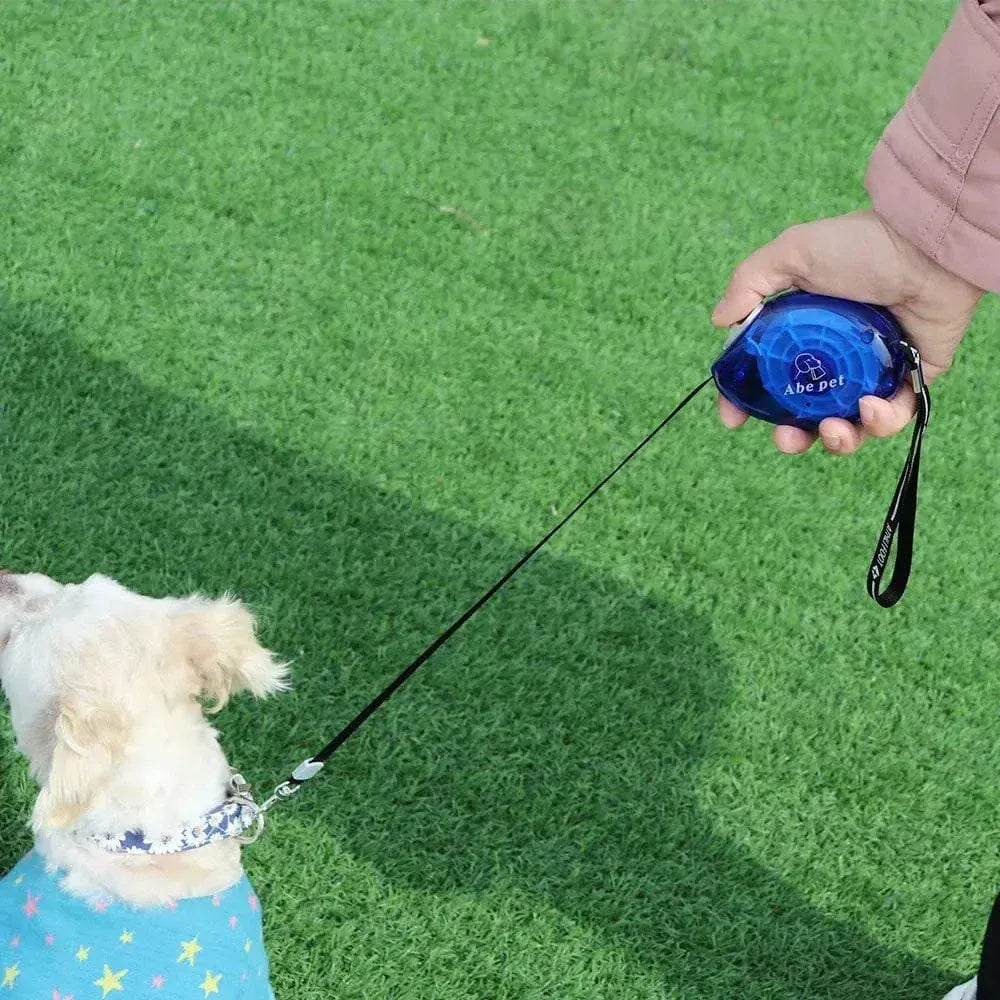 Retractable cat leash