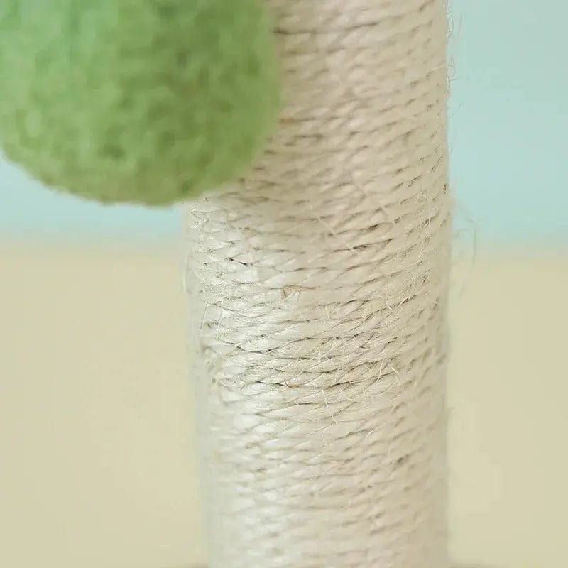 Sisal cat scratching post
