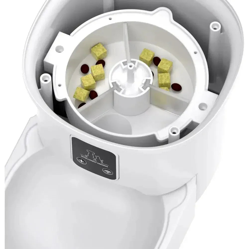 Smart Cat Food Dispenser