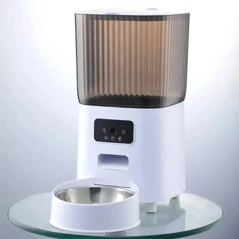 Smart Cat Food Dispenser with Camera