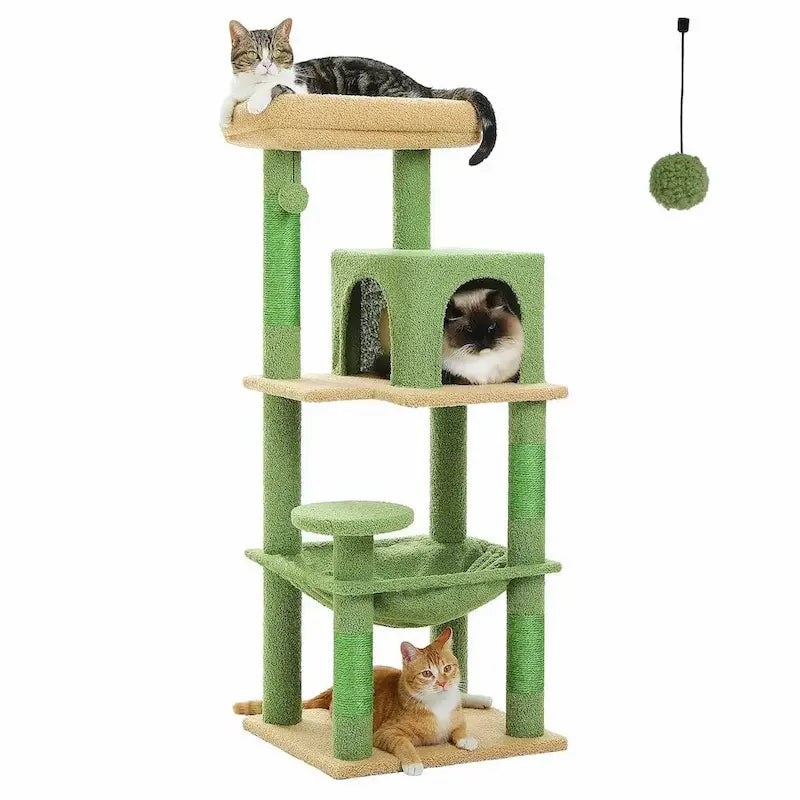 Solid cat tree – resistant & durable