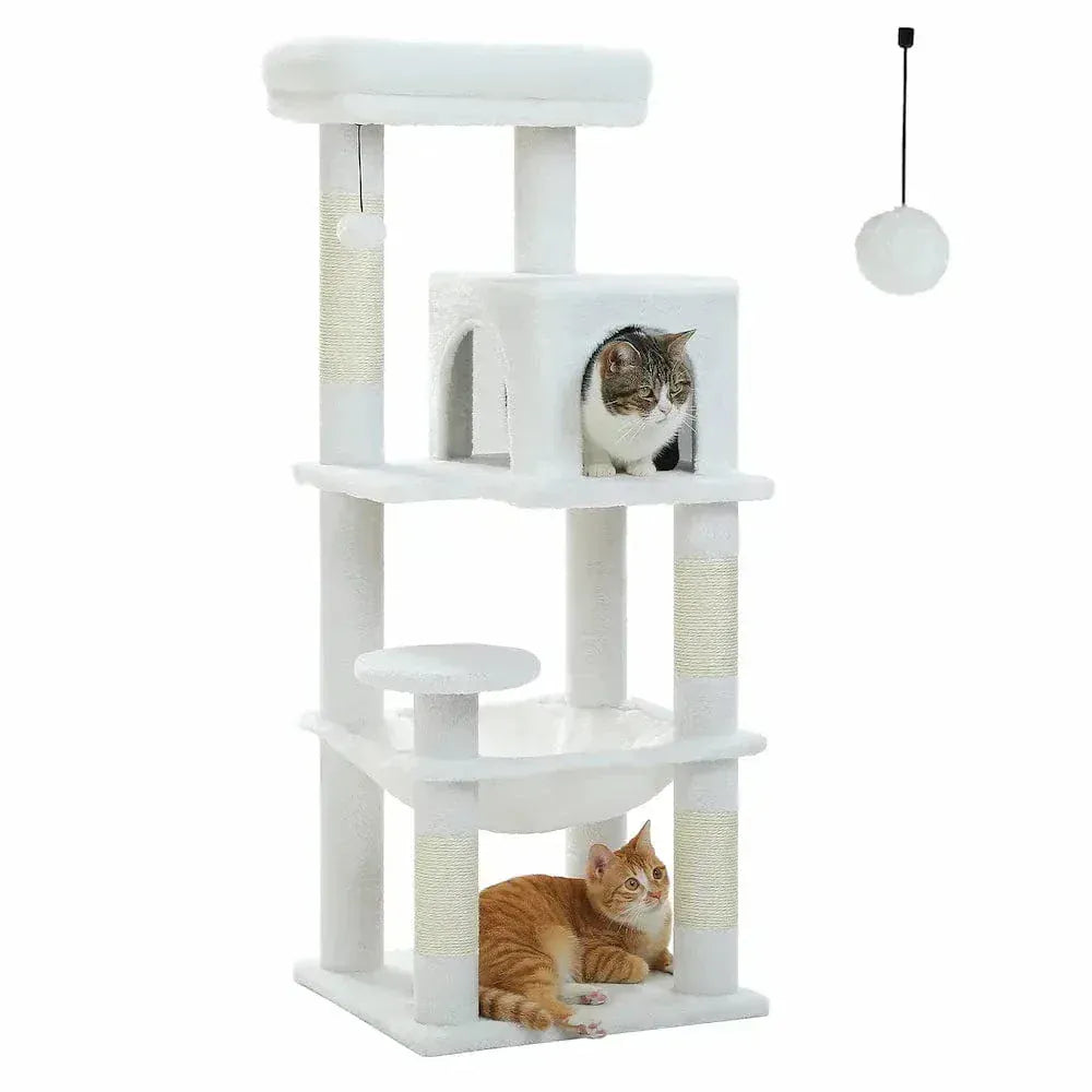 Solid cat tree – resistant & durable
