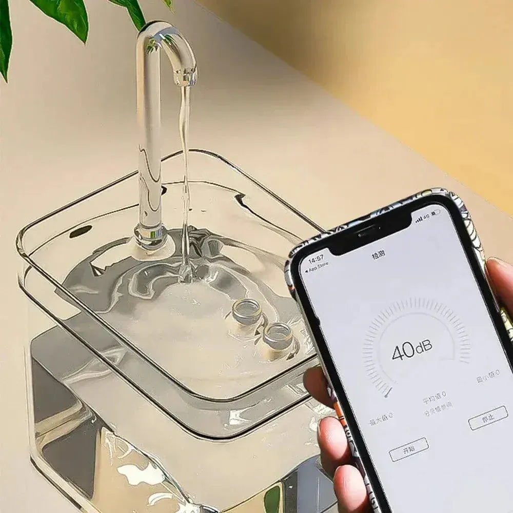 Transparent cat water fountain